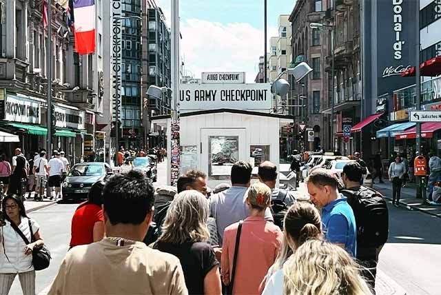 People queueing at Checkpoint Charlie in Berlin