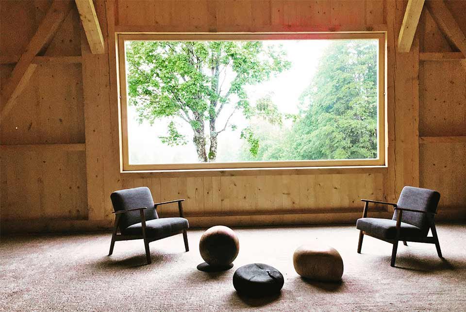 Table and chairs in a corporate retreat
