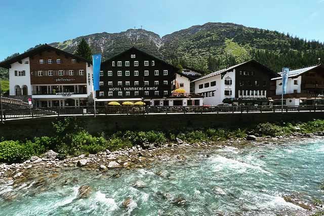 Hotels located on a riverbank in the mountains
