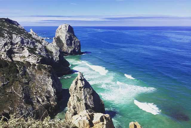 View over the cliffs of Lisbon coast